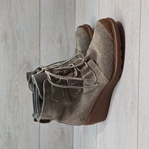 Sorel Women Ankle Leather Wedge Boots shoes sz 8